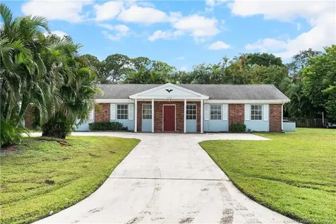 1620 NW River Trail Stuart FL 34994