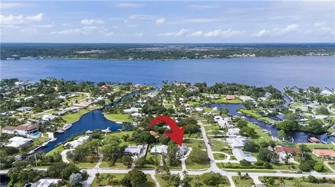 1620 NW River Trail Stuart FL 34994