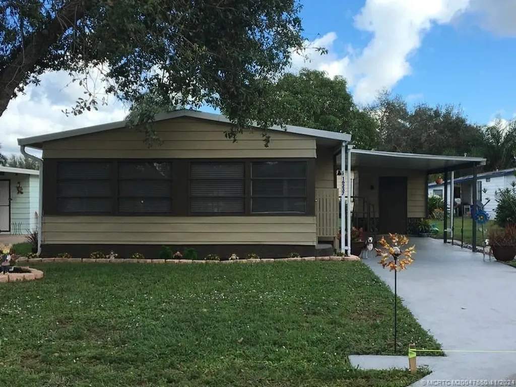 16237 SW Two Wood Way Indiantown FL 34956