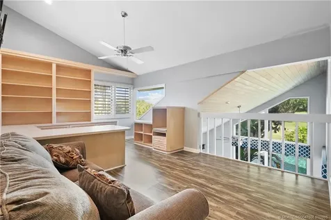 6323 SE Farmington Place Stuart FL 34997