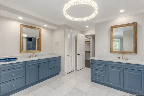 5 S River Road Sewalls Point FL 34996