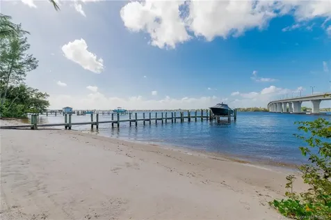 5 S River Road Sewalls Point FL 34996