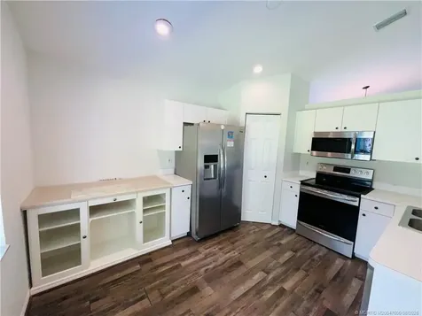 481 SW Talquin Lane Port St Lucie FL 34986