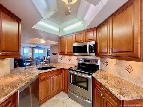 3870 N Highway Highway A1a 301 Hutchinson Island FL 34949