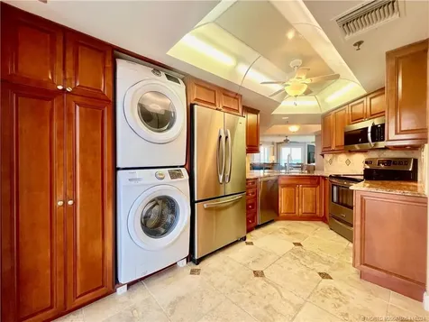 3870 N Highway Highway A1a 301 Hutchinson Island FL 34949