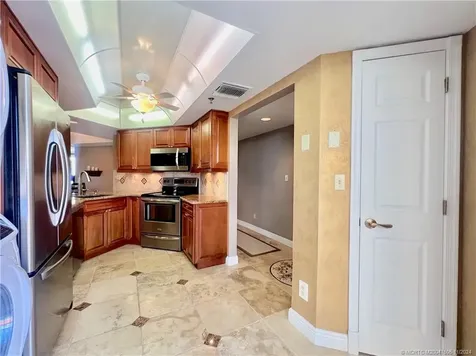 3870 N Highway Highway A1a 301 Hutchinson Island FL 34949