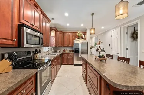 7566 SW 39th Street Palm City FL 34990