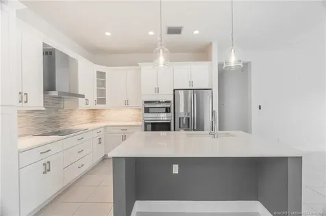 139 SE Via Bisento Port St Lucie FL 34952