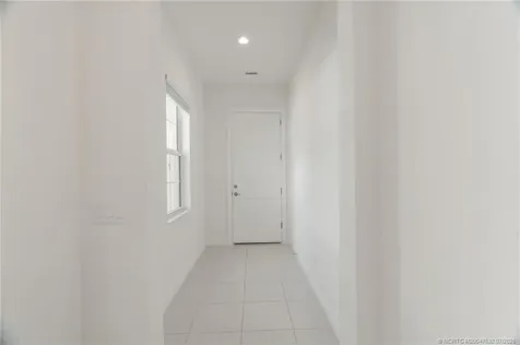 139 SE Via Bisento Port St Lucie FL 34952