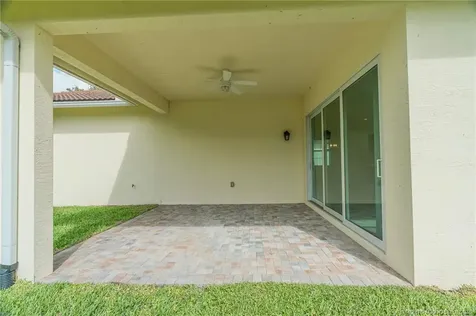 139 SE Via Bisento Port St Lucie FL 34952
