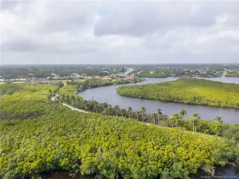 139 SE Via Bisento Port St Lucie FL 34952