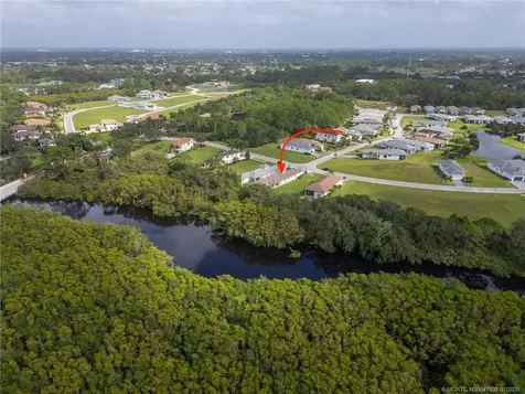 139 SE Via Bisento Port St Lucie FL 34952