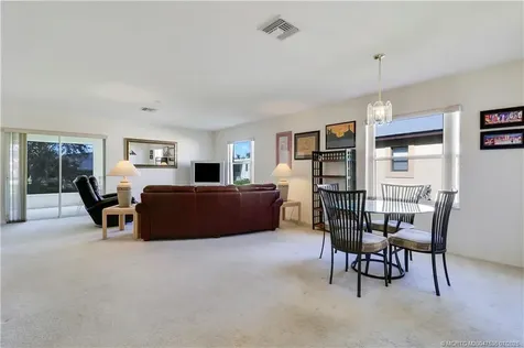 19 Grande Vista Way Port St Lucie FL 34952