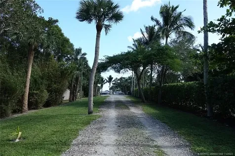 18 Palm Road Stuart FL 34996