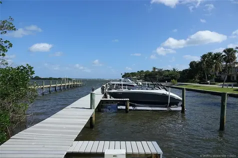 18 Palm Road Stuart FL 34996