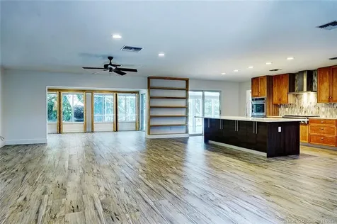 18 Palm Road Stuart FL 34996