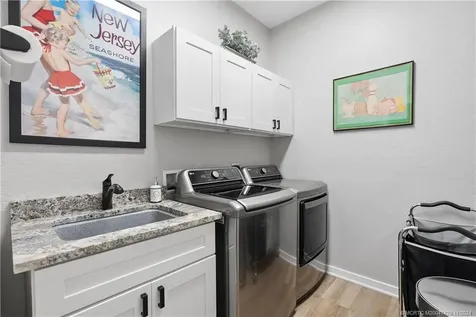 4424 NW King Court Jensen Beach FL 34957