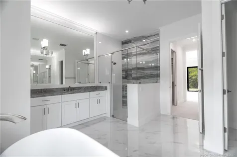 138 SE Via Lago Garda Port St Lucie FL 34952