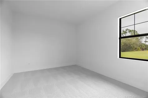 138 SE Via Lago Garda Port St Lucie FL 34952