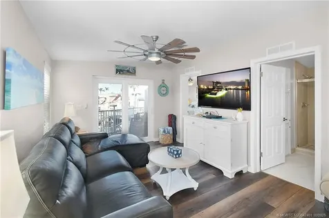 1092 Nettles Boulevard Jensen Beach FL 34957