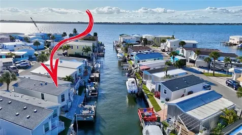 1092 Nettles Boulevard Jensen Beach FL 34957
