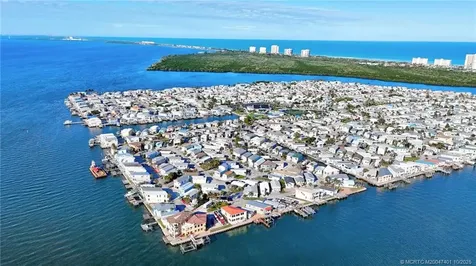 1092 Nettles Boulevard Jensen Beach FL 34957