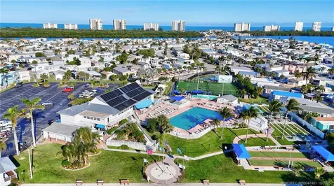 1092 Nettles Boulevard Jensen Beach FL 34957