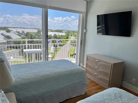 579 NE Plantation Road Stuart FL 34996