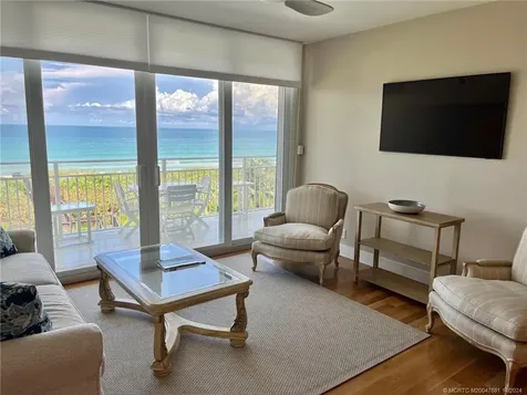 579 NE Plantation Road Stuart FL 34996