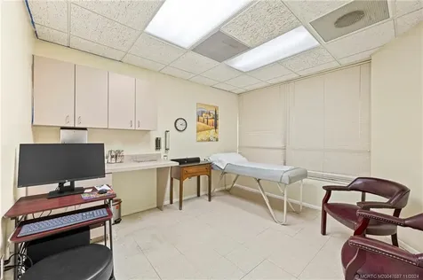 900 SE Ocean Boulevard Stuart FL 34994