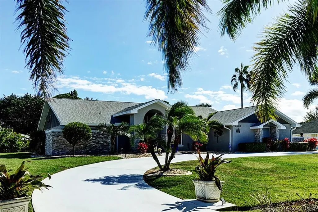 2449 SE Elston Street Port Saint Lucie FL 34952