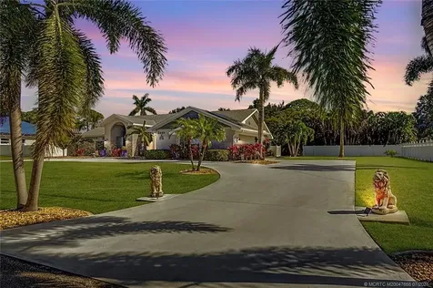 2449 SE Elston Street Port St Lucie FL 34952