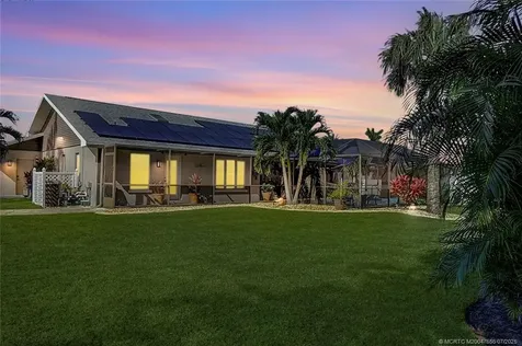 2449 SE Elston Street Port St Lucie FL 34952