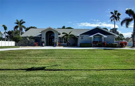 2449 SE Elston Street Port St Lucie FL 34952