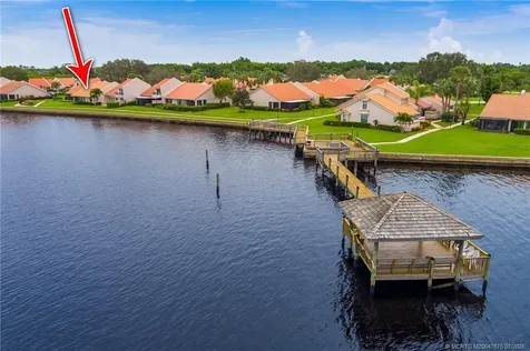 3513 SE Sandpiper Circle Port St Lucie FL 34952