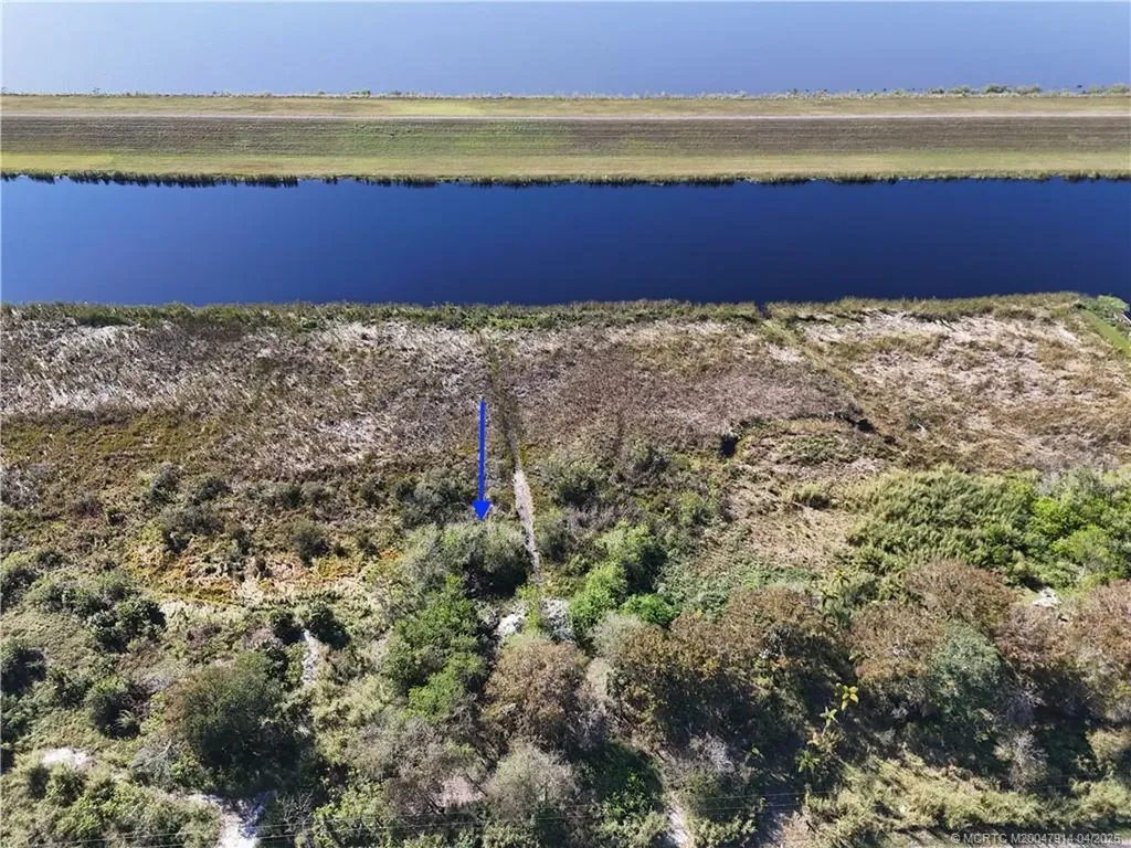 15440 SW Conners Highway Okeechobee FL 34974