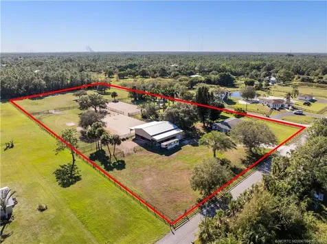 6524 SW 39th Street Palm City FL 34990