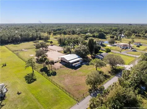 6524 SW 39th Street Palm City FL 34990