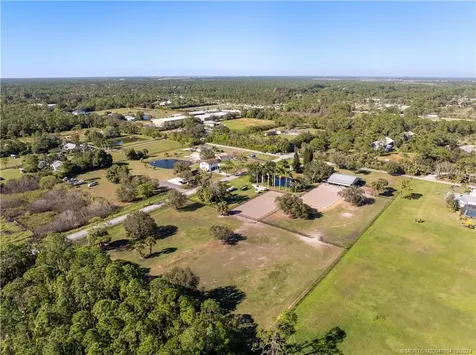 6524 SW 39th Street Palm City FL 34990