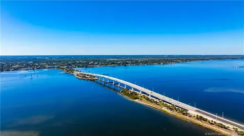 4060 NE Breakwater Drive Jensen Beach FL 34957