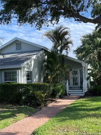 4060 NE Breakwater Drive Jensen Beach FL 34957