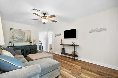 2573 & 2593 NE Palm Avenue Jensen Beach FL 34957