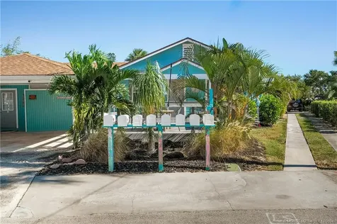 2573 & 2593 NE Palm Avenue Jensen Beach FL 34957