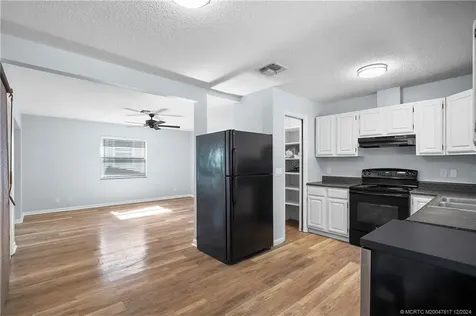 2573 & 2593 NE Palm Avenue Jensen Beach FL 34957