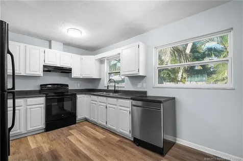 2573 & 2593 NE Palm Avenue Jensen Beach FL 34957