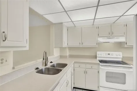 10600 S Ocean Drive Jensen Beach FL 34957