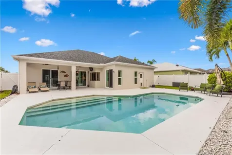 486 NW Fetterbush Way Jensen Beach FL 34957