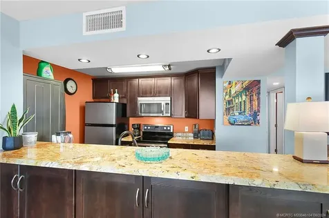 311 NE Golfview Circle Hutchinson Island FL 34996