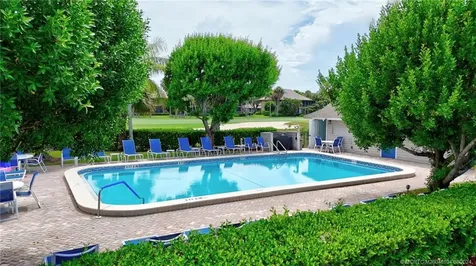 311 NE Golfview Circle Hutchinson Island FL 34996