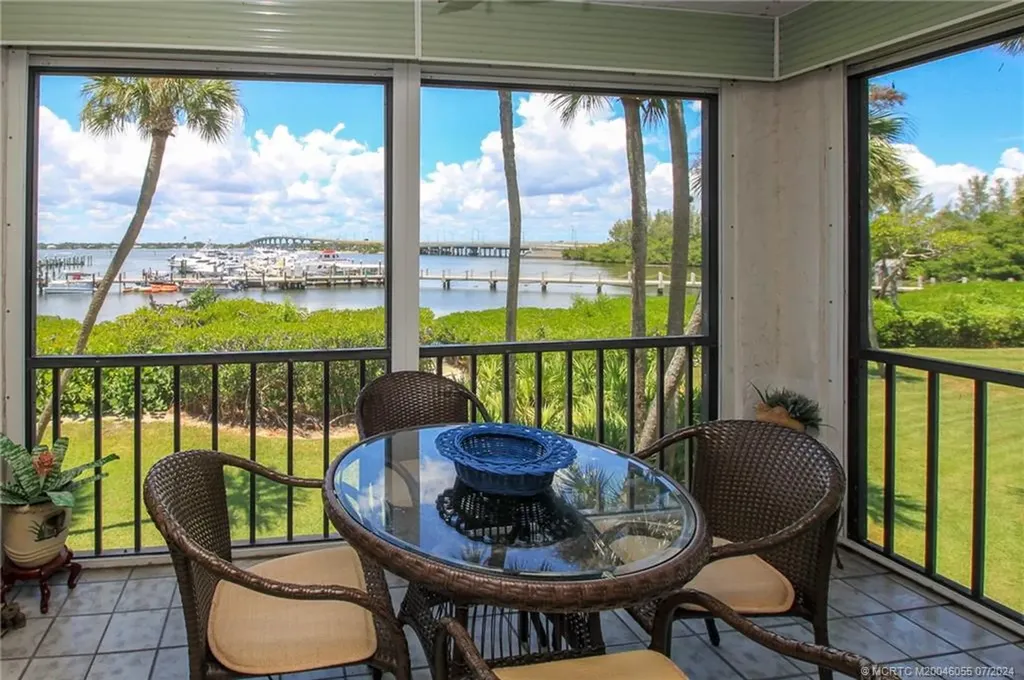 350 NE Edgewater Drive Stuart FL 34996